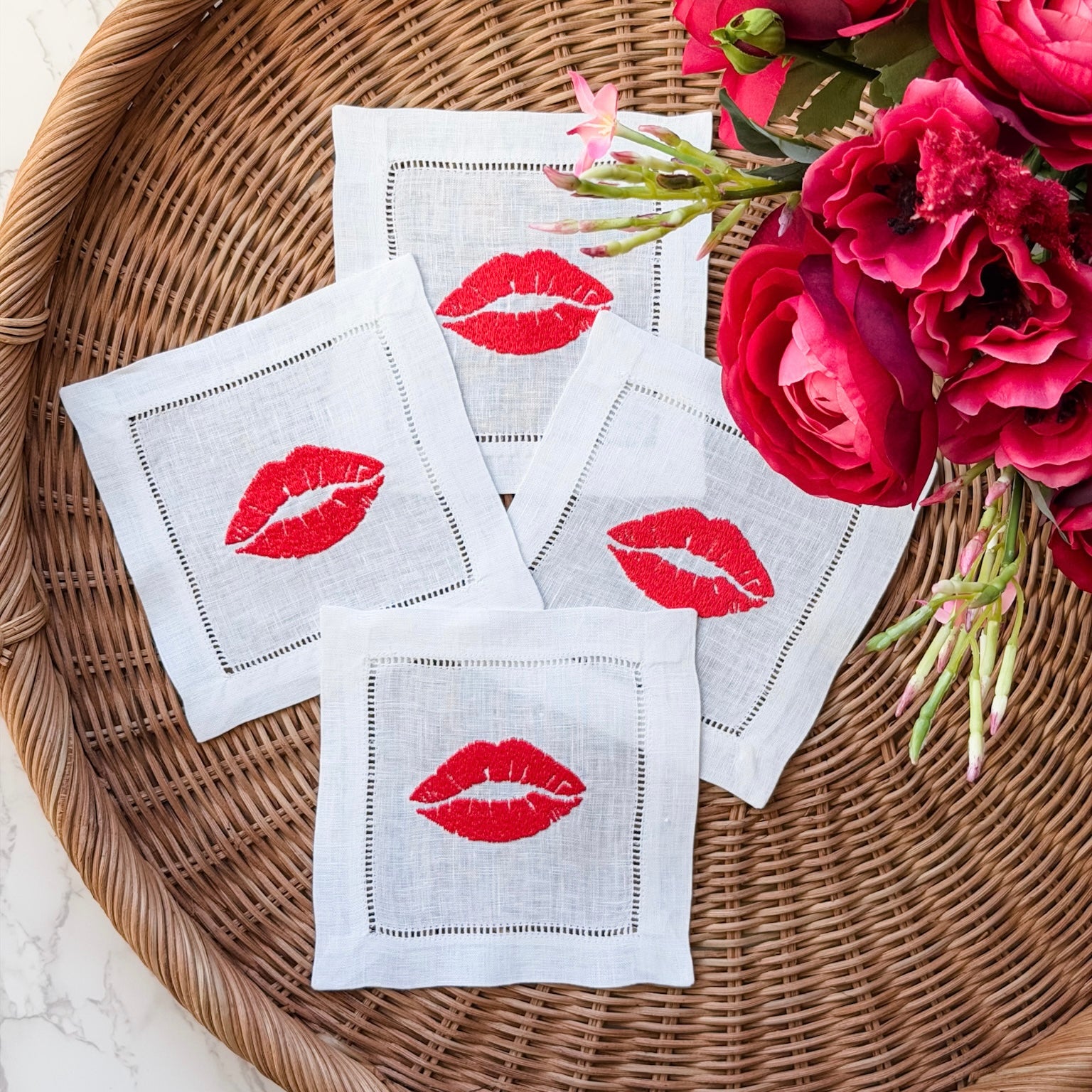 Red Lips <br> Cocktail Napkins