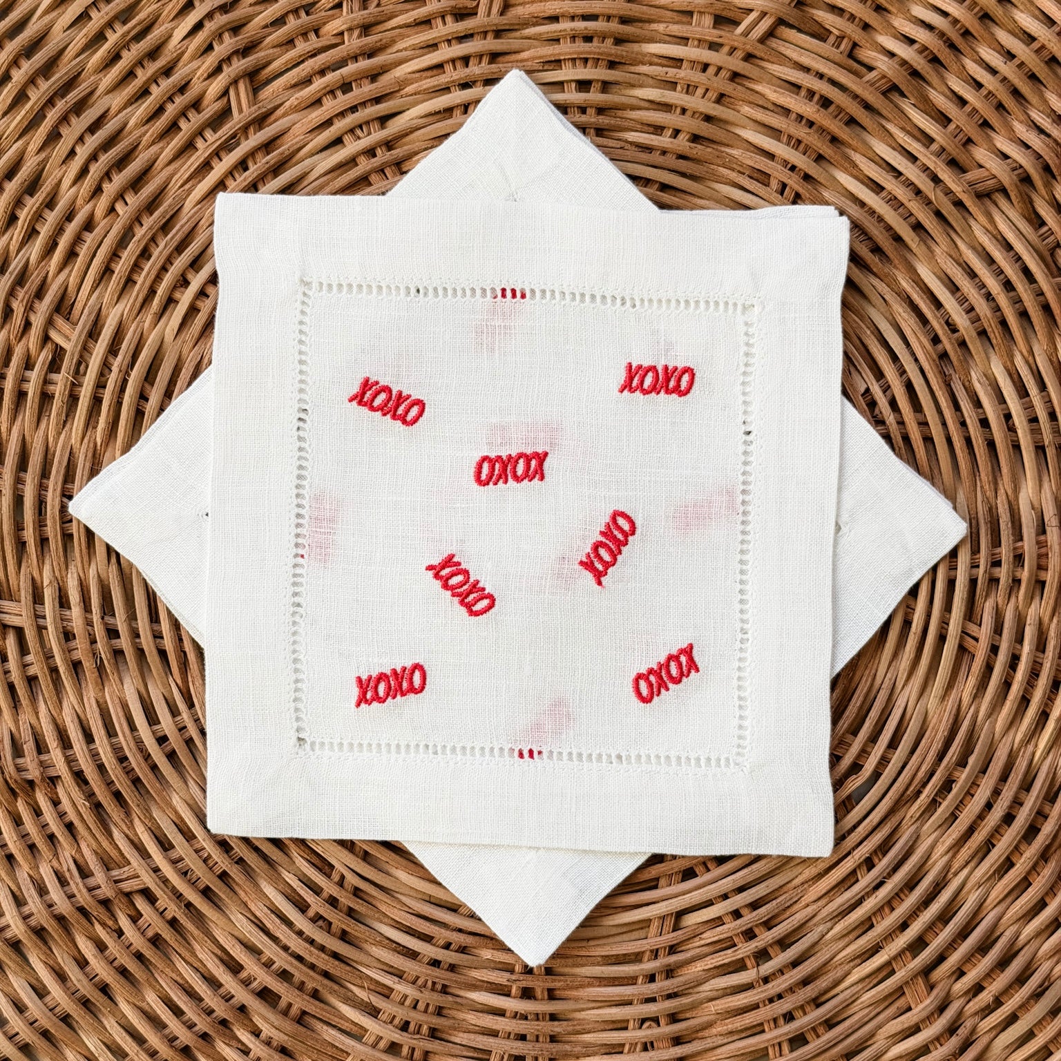 XoXo <br> Cocktail Napkins